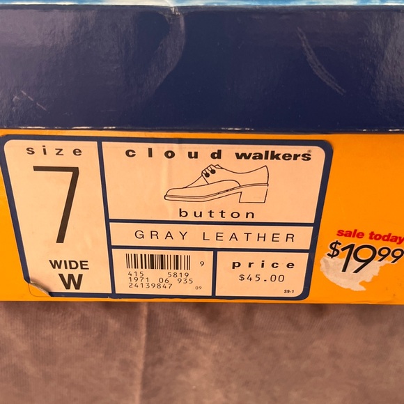 Cloudwalkers Black Loafers for Women - Picture 9 of 10